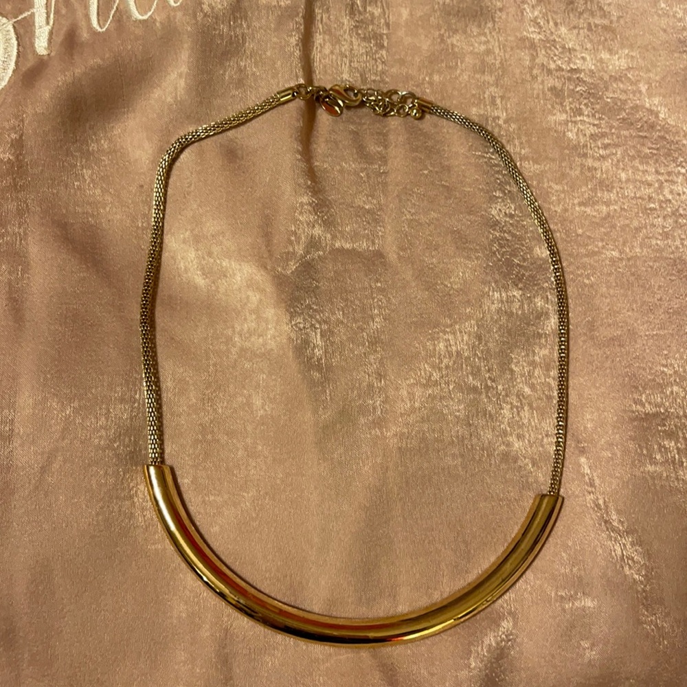 Gold express necklace